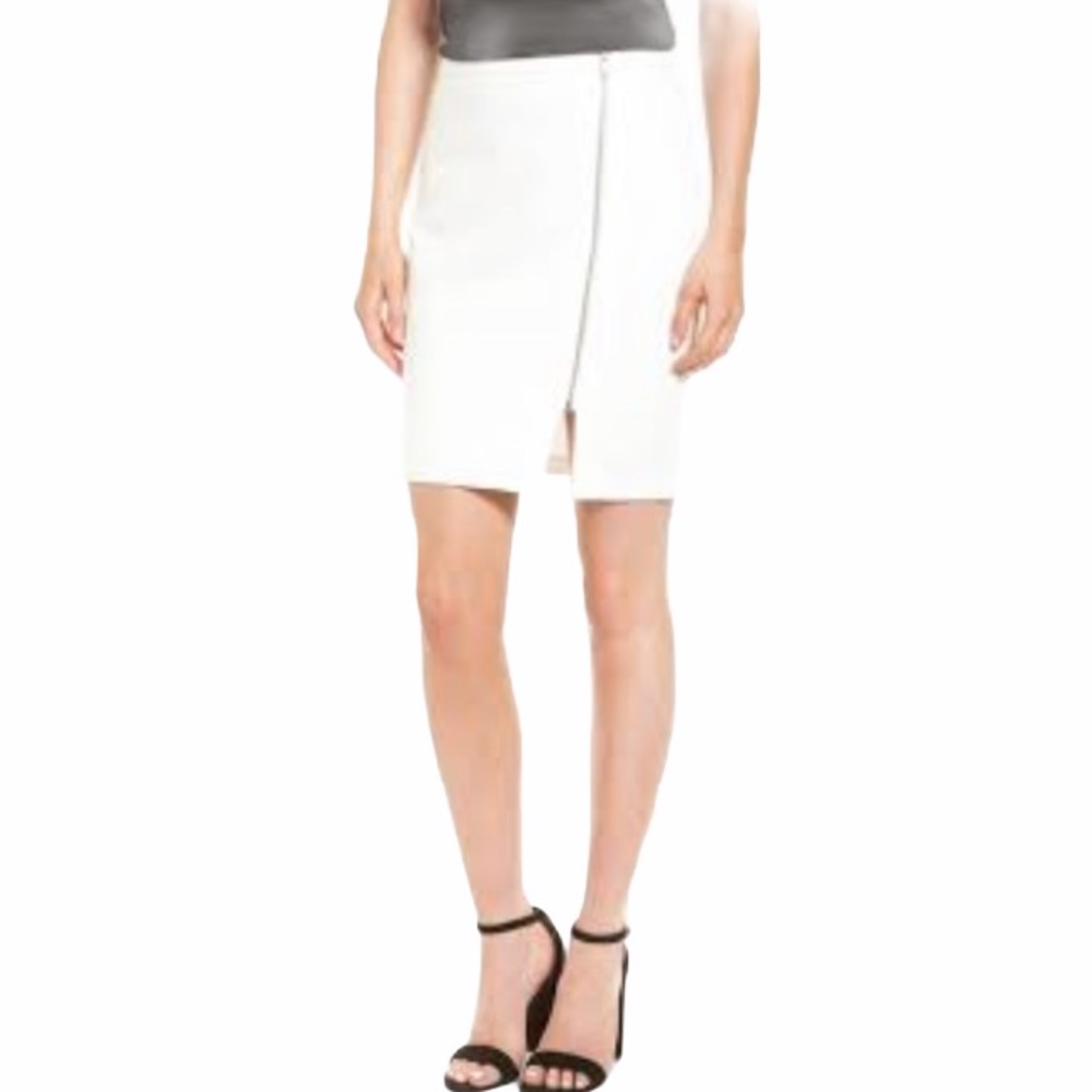 *SALE* NWT CUPCAKES & CASHMERE White Asymmetrical Skirt